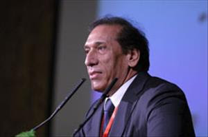 آقای صدر در این باره می‌گوید: