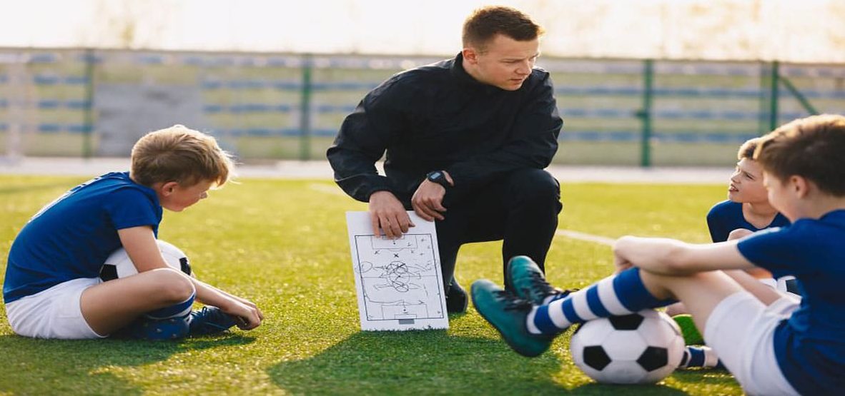 مربی گری و آموزش دادن به دیگران